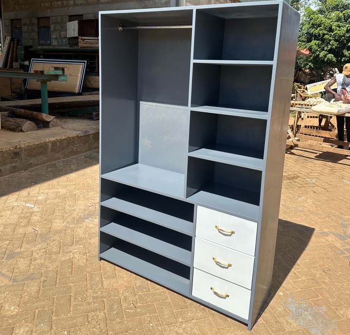 Premium 3-Door Closet